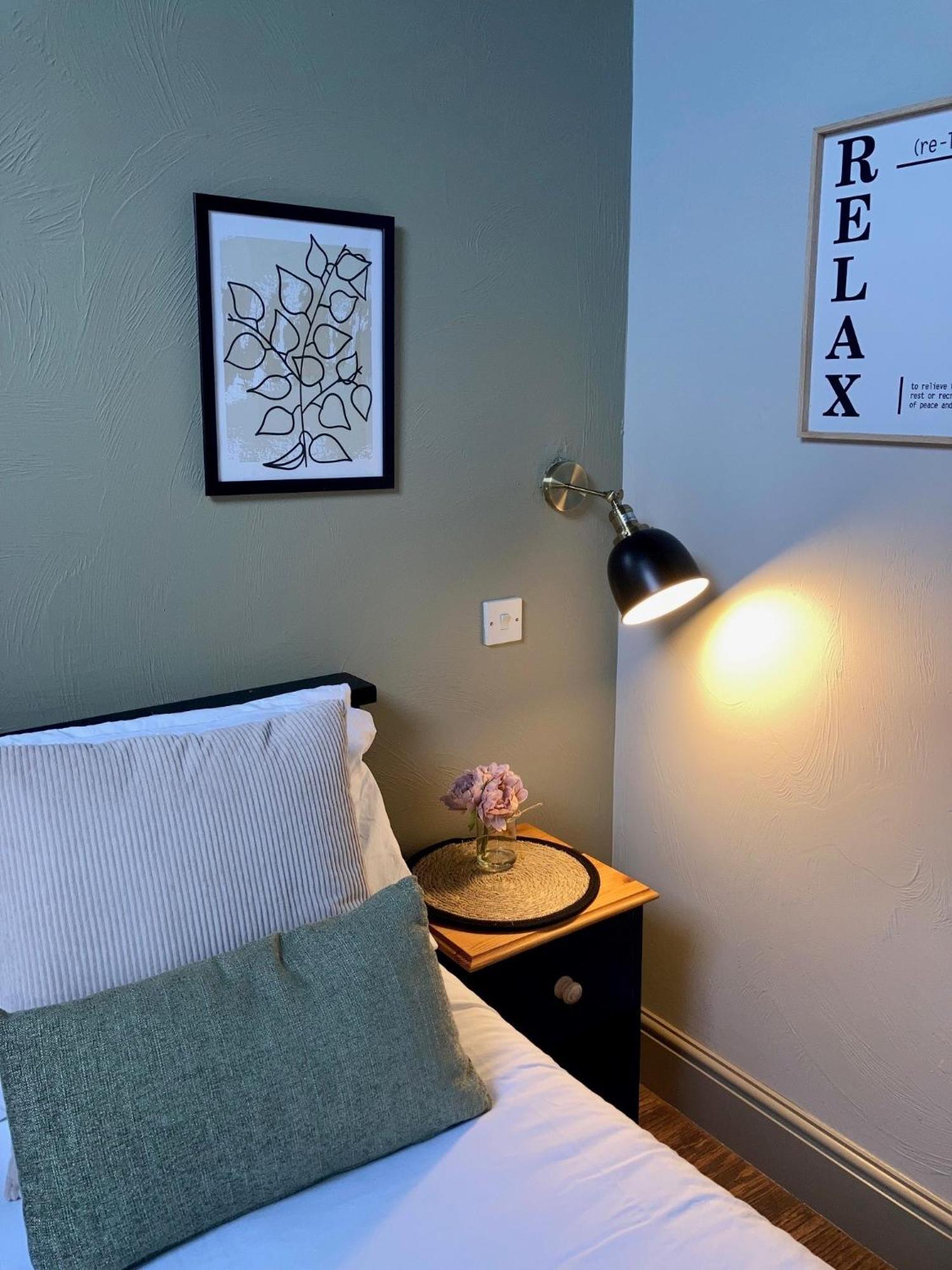 Blue Ball Inn, Sandygate, Exeter Clyst Saint Mary Экстерьер фото