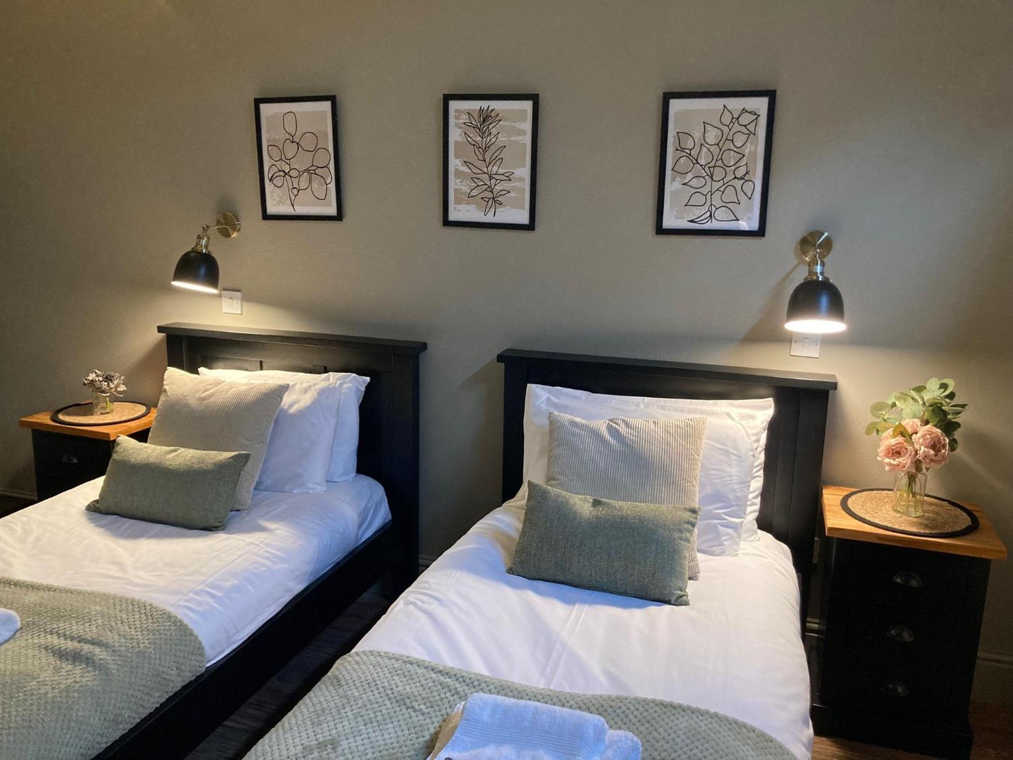 Blue Ball Inn, Sandygate, Exeter Clyst Saint Mary Экстерьер фото