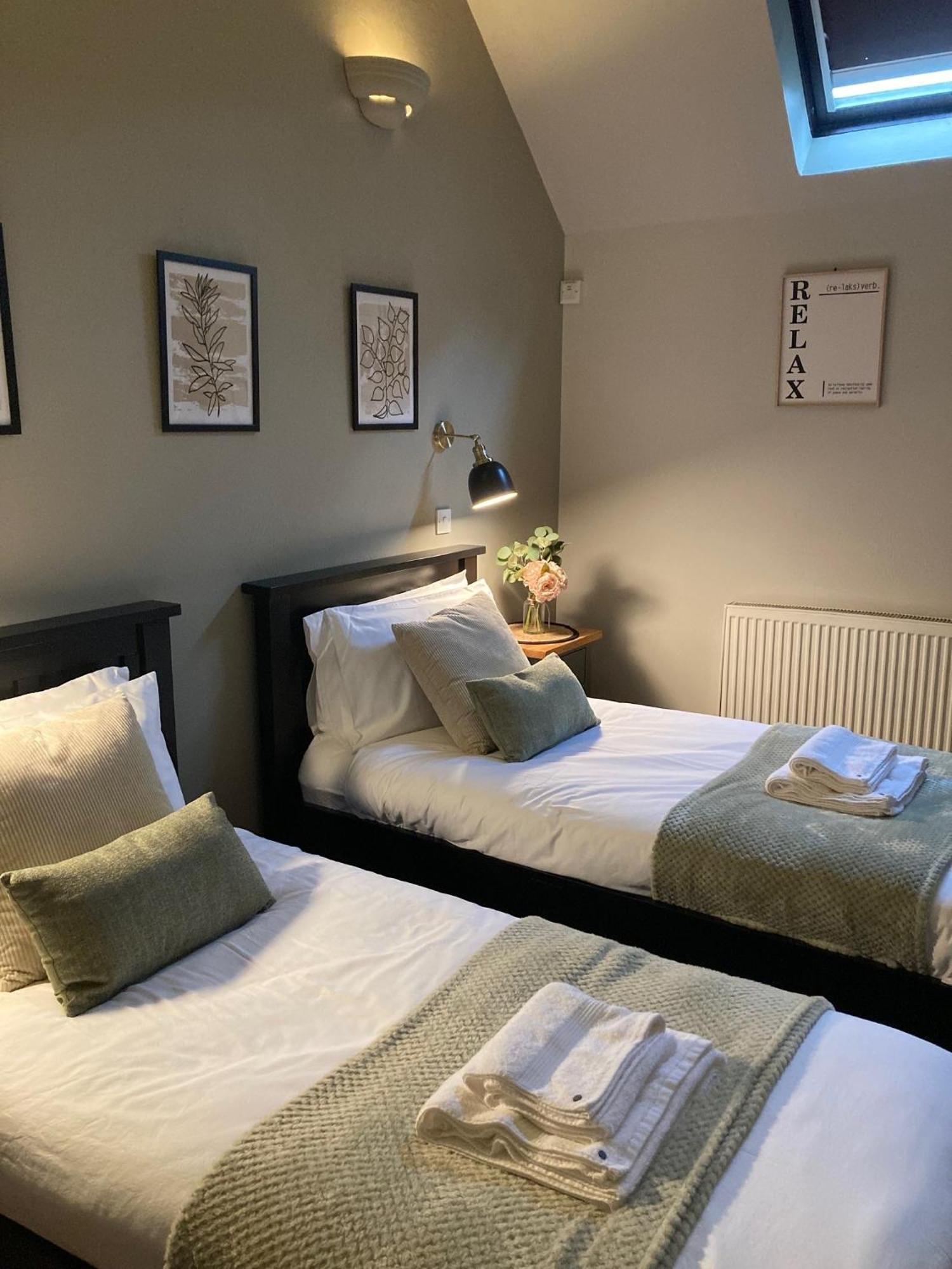 Blue Ball Inn, Sandygate, Exeter Clyst Saint Mary Экстерьер фото