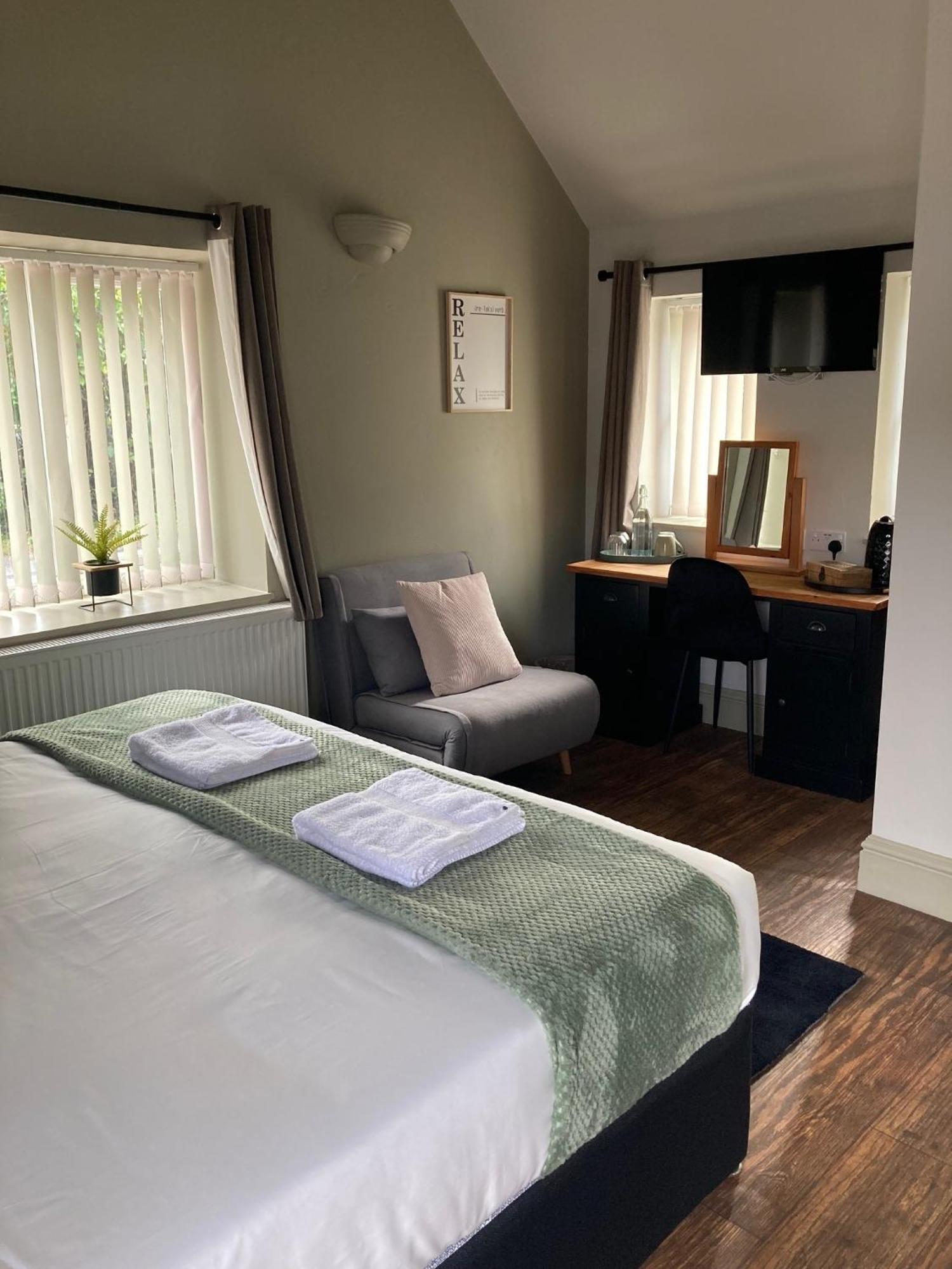 Blue Ball Inn, Sandygate, Exeter Clyst Saint Mary Экстерьер фото
