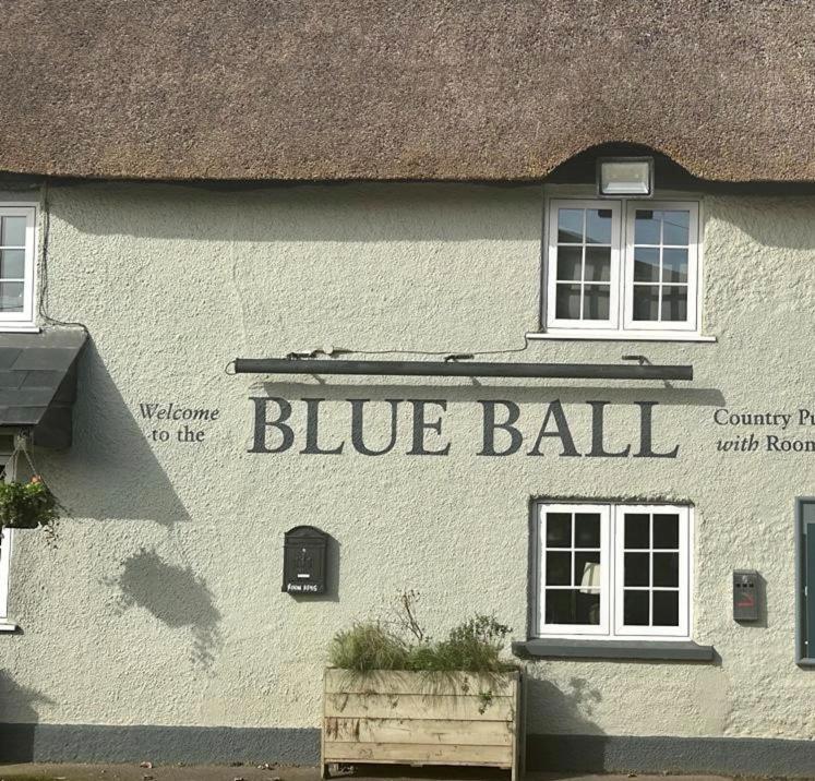 Blue Ball Inn, Sandygate, Exeter Clyst Saint Mary Экстерьер фото